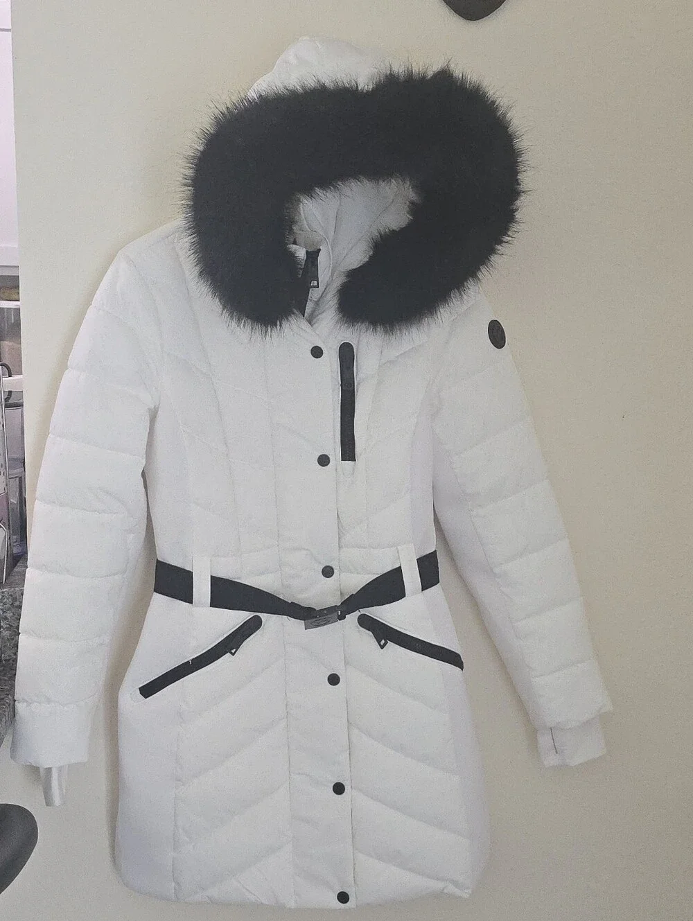 Michael Kors Women's Belted Hooded Puffer Coat Faux Fur Trim Size S Retail $300